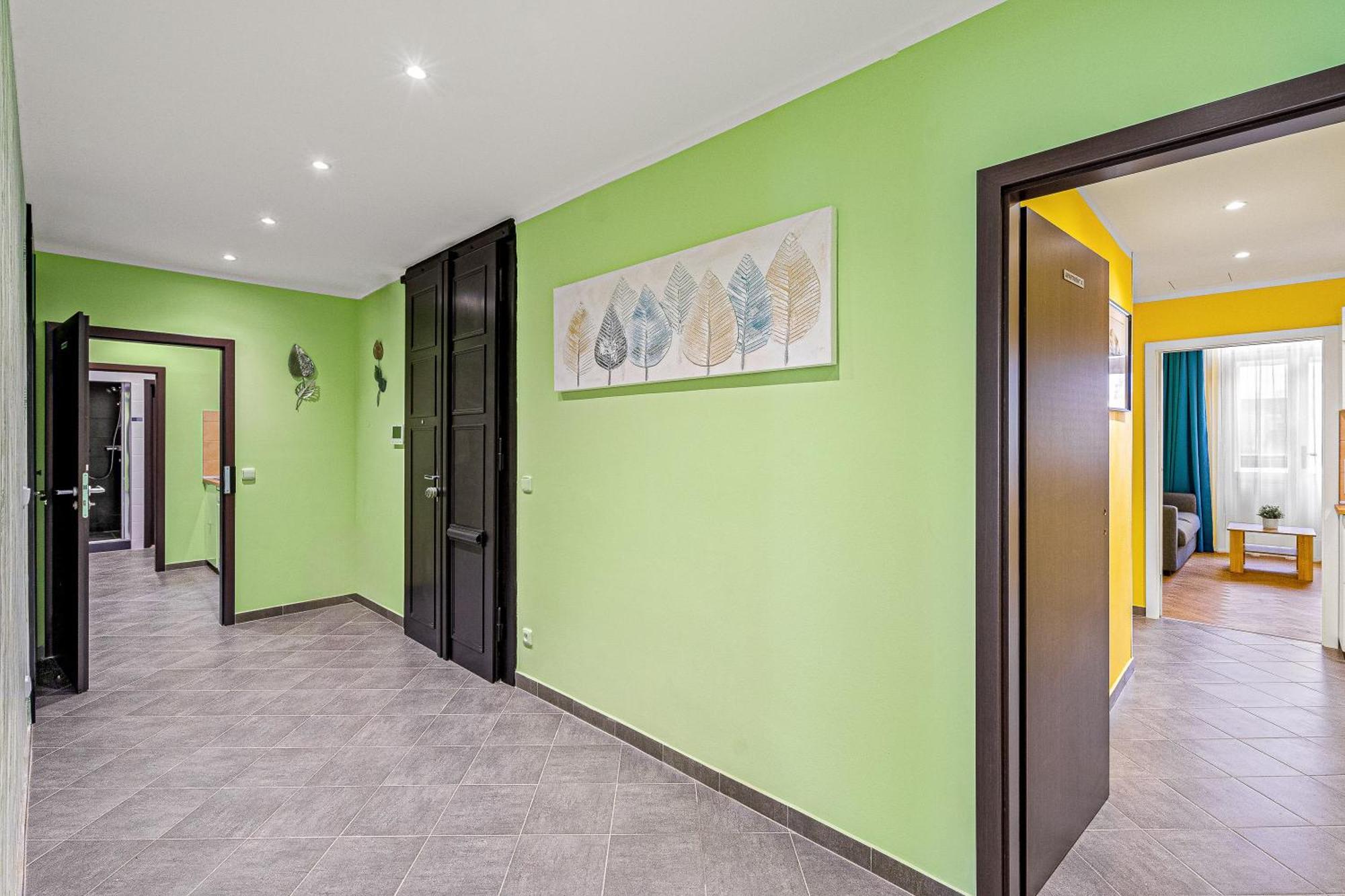Oasis Apartments At Charles Square Prag Dış mekan fotoğraf