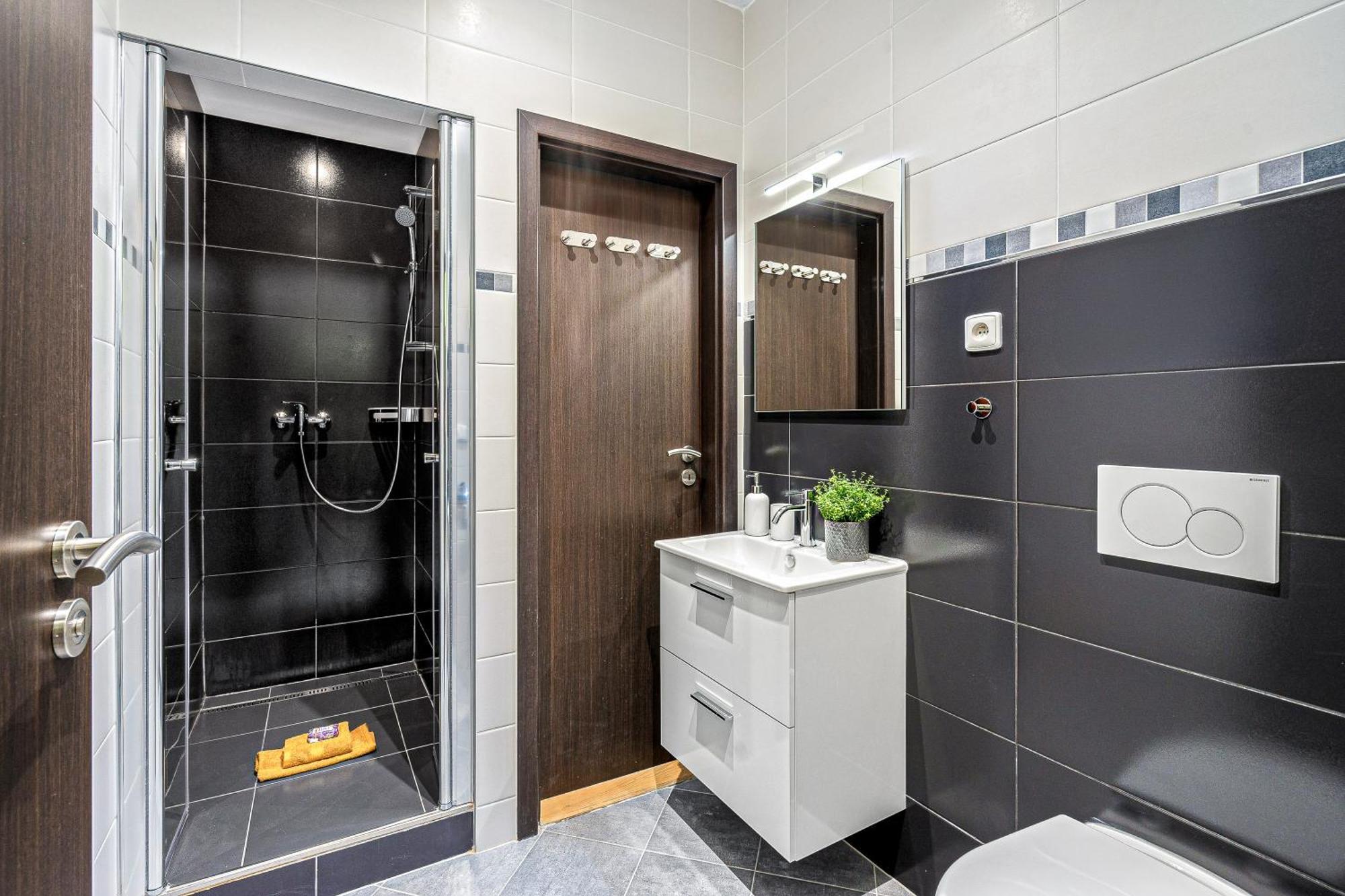 Oasis Apartments At Charles Square Prag Dış mekan fotoğraf
