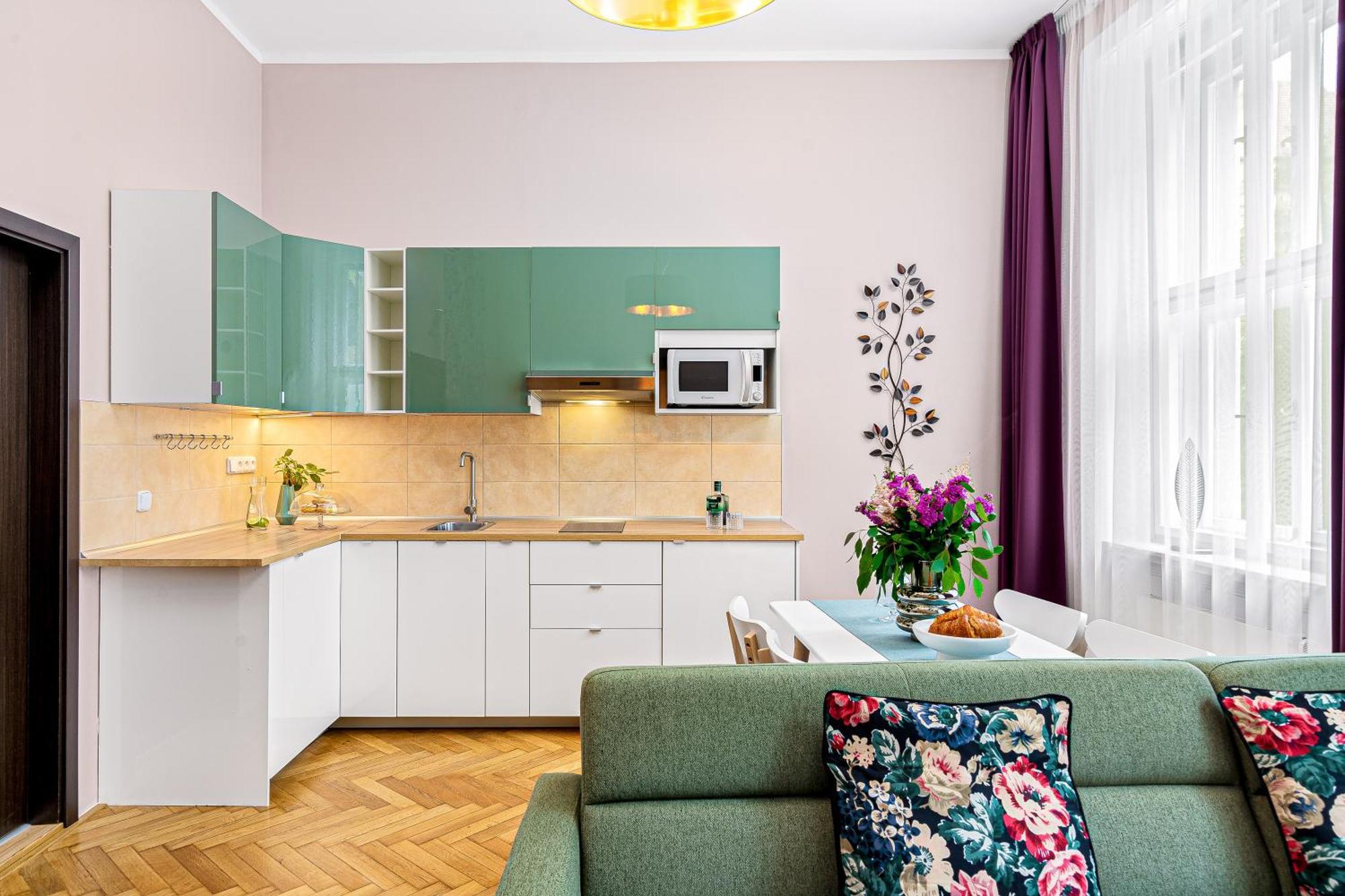 Oasis Apartments At Charles Square Prag Dış mekan fotoğraf