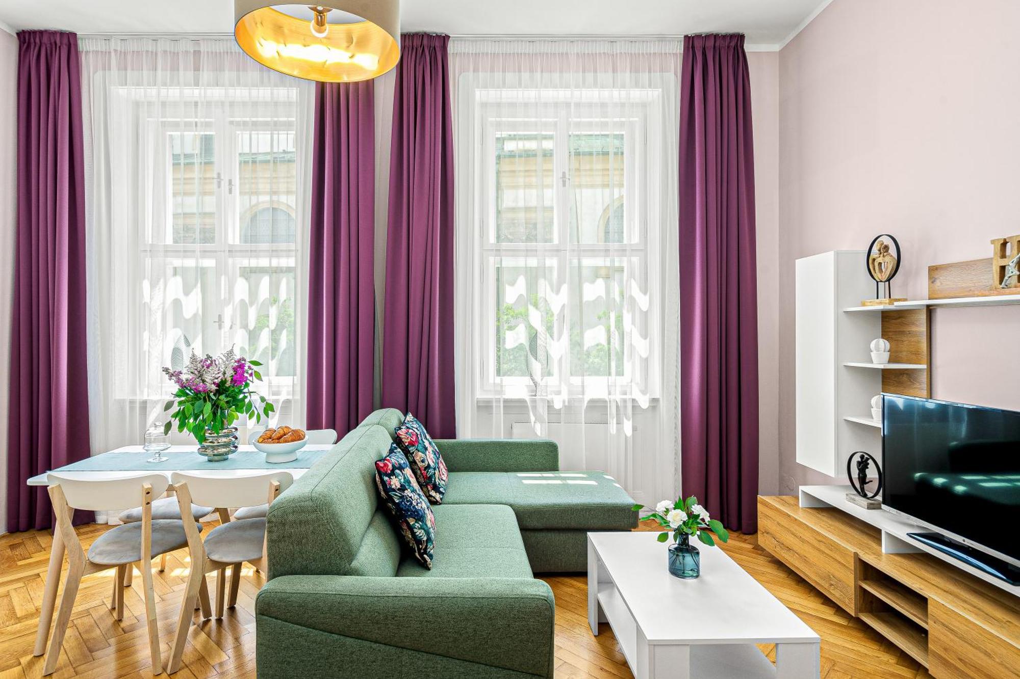 Oasis Apartments At Charles Square Prag Dış mekan fotoğraf
