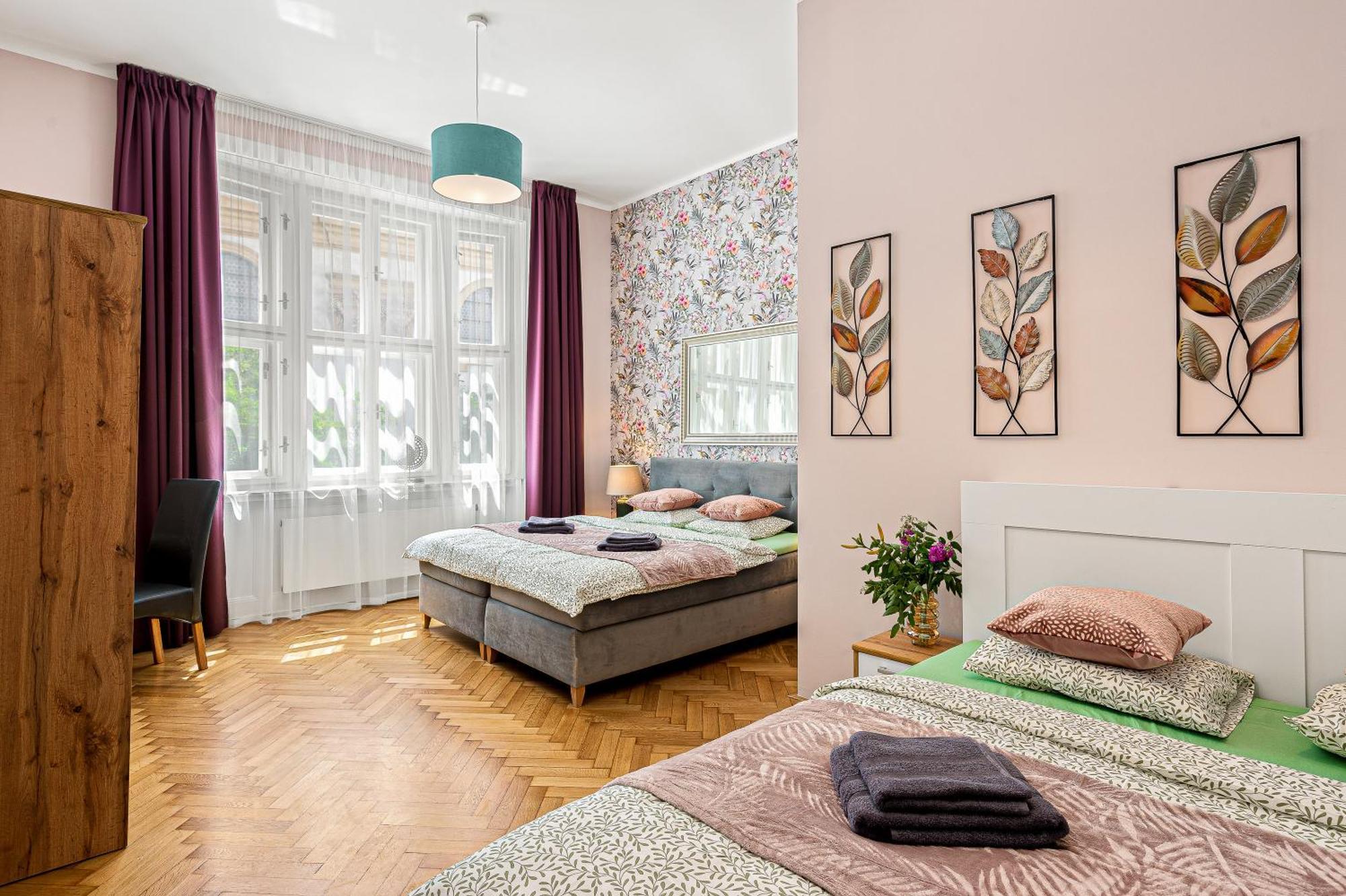 Oasis Apartments At Charles Square Prag Dış mekan fotoğraf